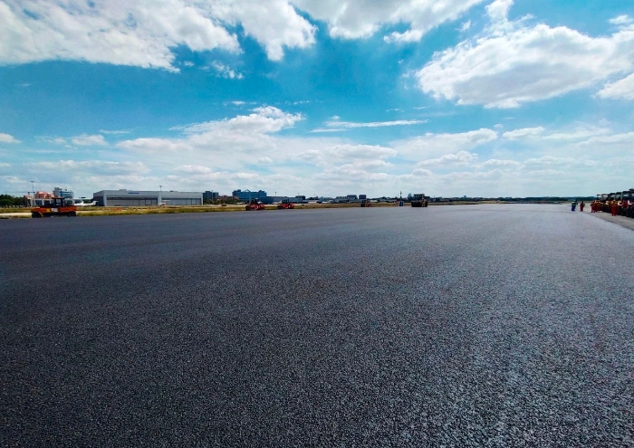 7435bc8a51e241e2963efbbcd4a26c00