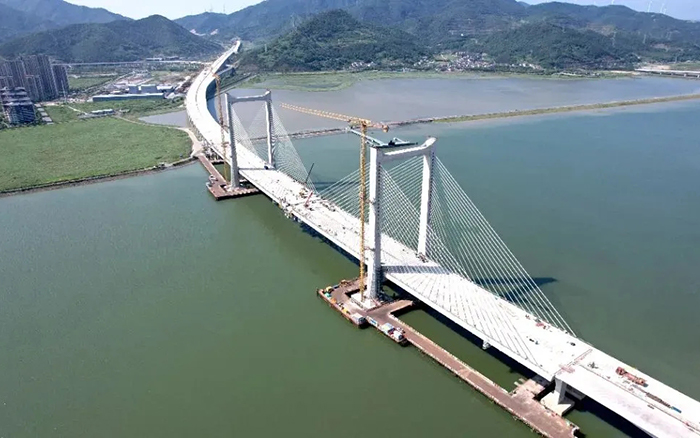 d8b2a32859774aad988584736f96bd42