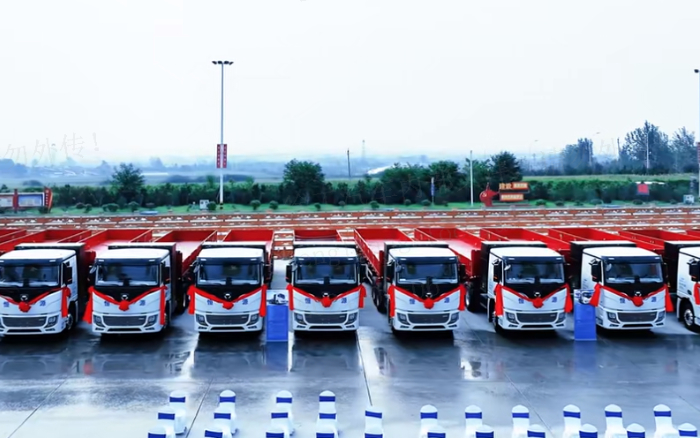 百台交付，千台签约！200台Z6官网新能源纯电动沉卡奔赴河南