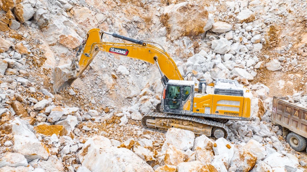 有XE500GK“坐镇”矿山，让我在事业发展上更有底气！