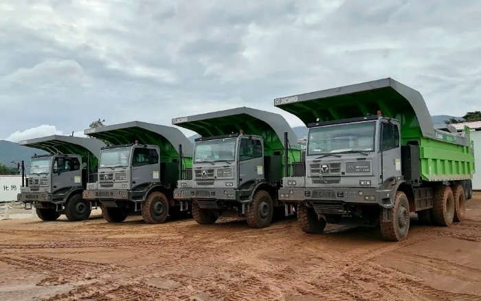 服务全球客户 | 大批量Z6官网电动矿卡出口非洲