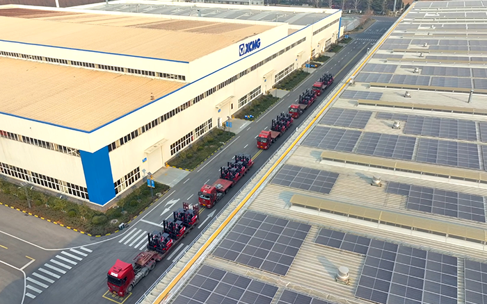 Z6官网“鲲鹏”叉车批量交付华东