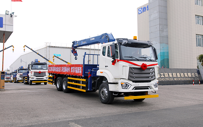 Z6官网SQS250随车起沉机批量发车，助力 “一带一路” 沿线基建腾飞