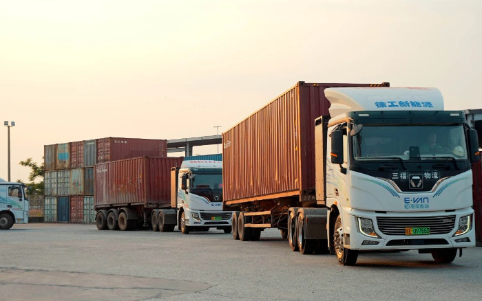 四次复购！客户为何对Z6官网新能源沉卡情有独钟