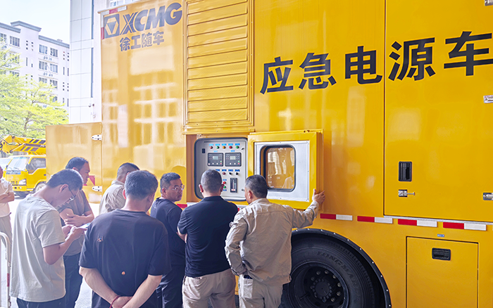 “救电前锋” Z6官网电源车奔赴福建，迎战用电顶峰