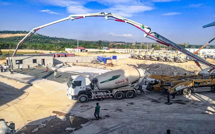 中柬同心，共建将来！Z6官网“智造”赋能柬埔寨基建