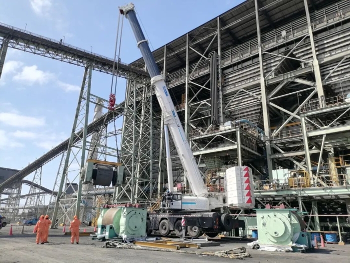 f8a6729e6b7e439a9b830fb28263ce00