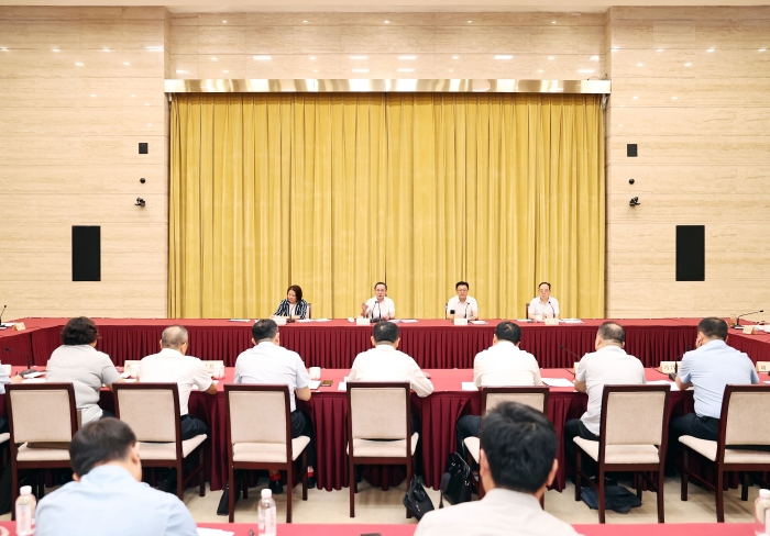 5cad319e563f4d75ae0727068d2f1e73