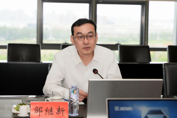 765a5bfb09b948cba46b54dae86e2cb3