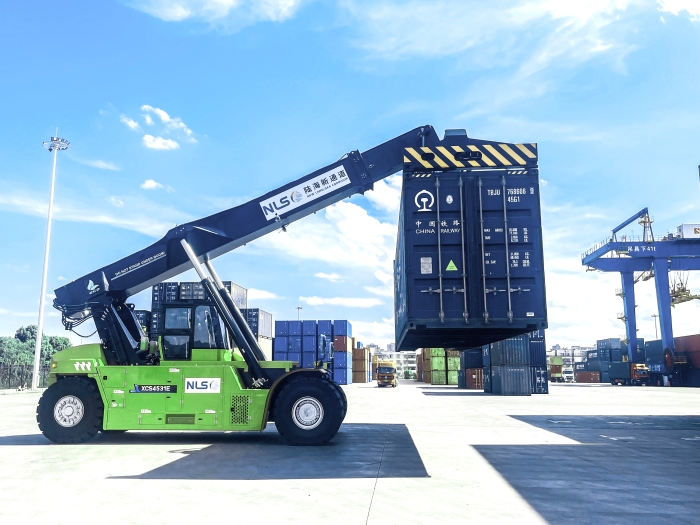 降本减碳双突破！Z6官网XCS4531E领航西部陆海新通路主题枢纽绿色焕新