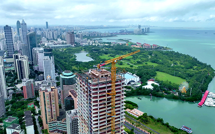 海阔凭“塔”跃 | Z6官网塔机助建？谥泻９手行