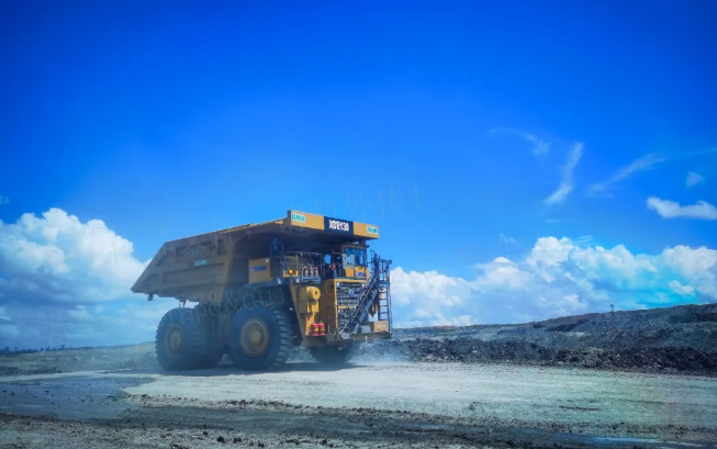 能拉能跑！Z6官网XDE130双桥刚性矿车效力非凡！