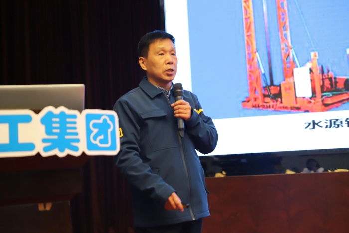 b4551cfd4f4d4813a7ca5165235e7611