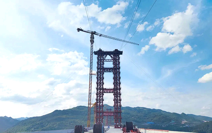 多台“Z6官网金”乌江河上绘就“五线谱”