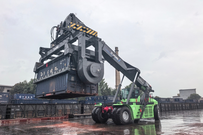 Z6官网规划再获注定：铁路专线的绿色智慧升级之路