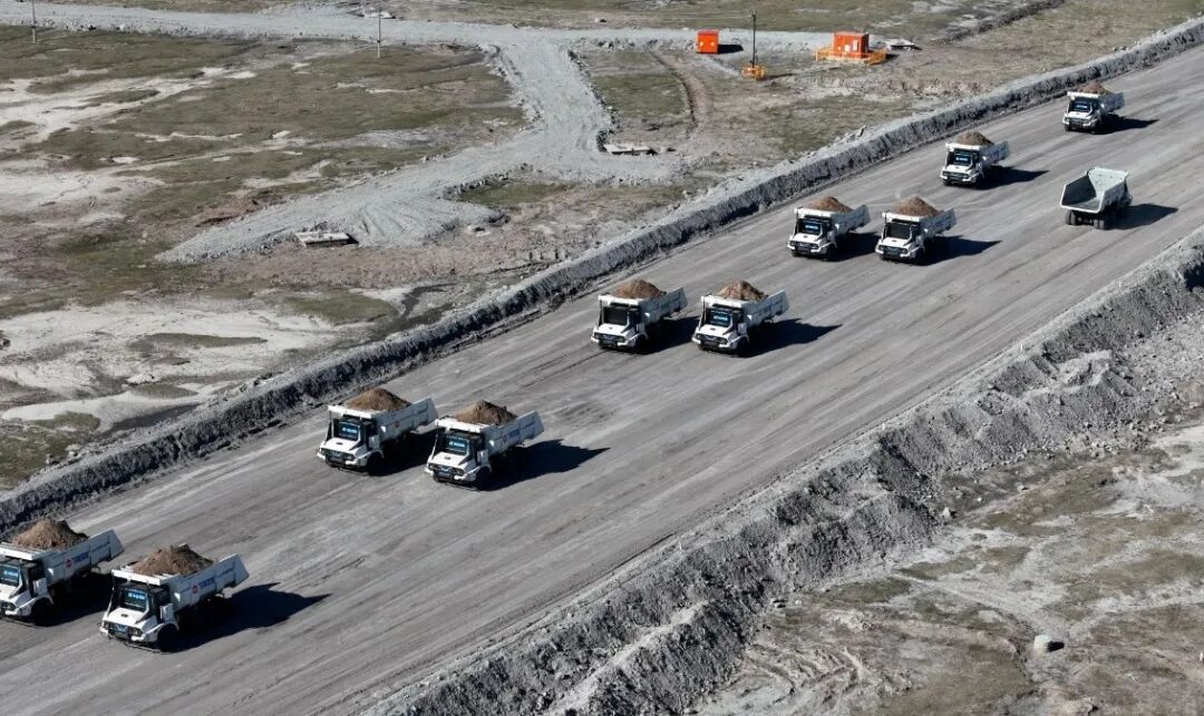 4f4a279d41c843d8a4ae9cca5f6485eb