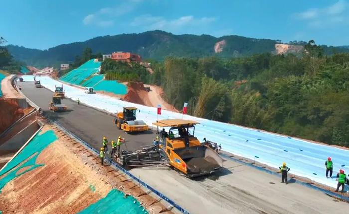压实跳出“凭经验”，智能技术来 “把关”